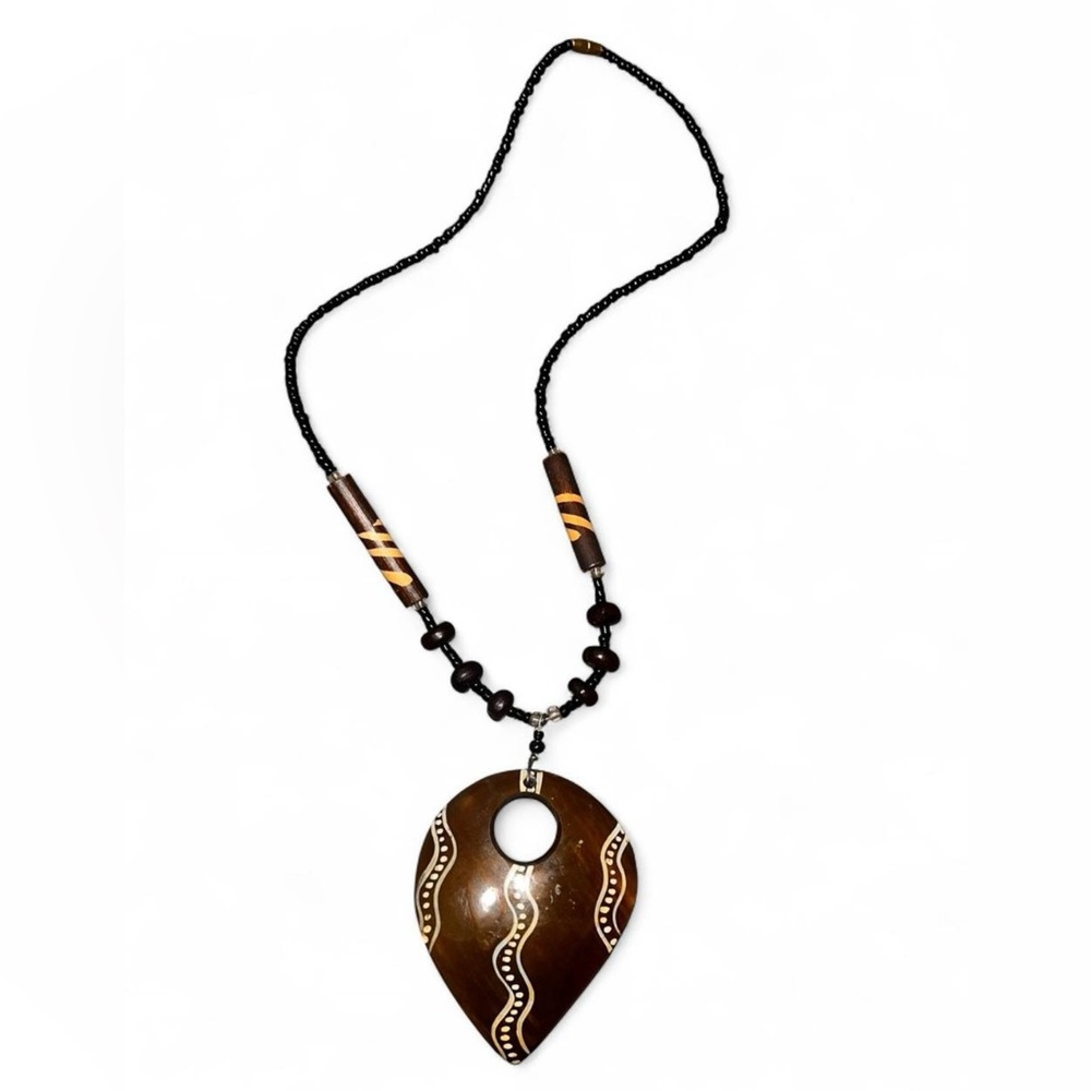Brown pendant Beaded Necklace
